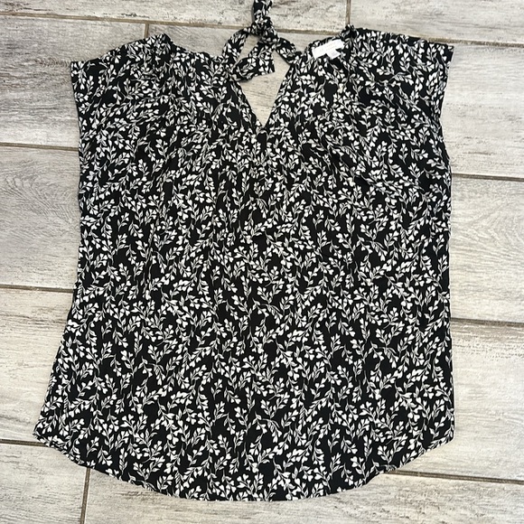 Lauren Conrad Black and White Floral Dress Top Size Medium - Picture 4 of 4